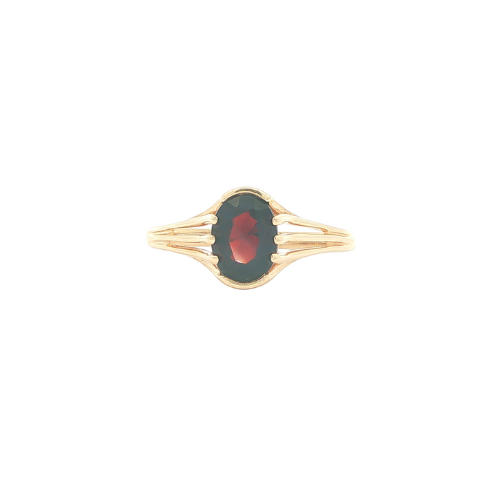 10K Yellow Gold Garnet Estate Ring