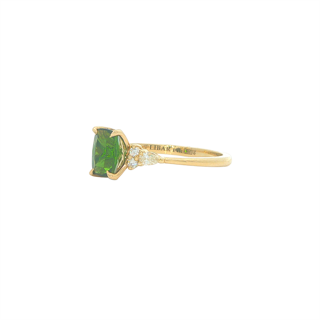 14KT Yellow Gold Tiger Claw 1.04ct Green Tourmaline and 0.17cttw Diamond Ring