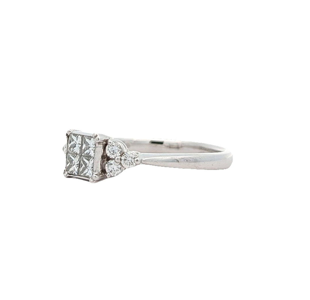14KT White Gold 0.54ctw Diamond Estate Engagement Ring