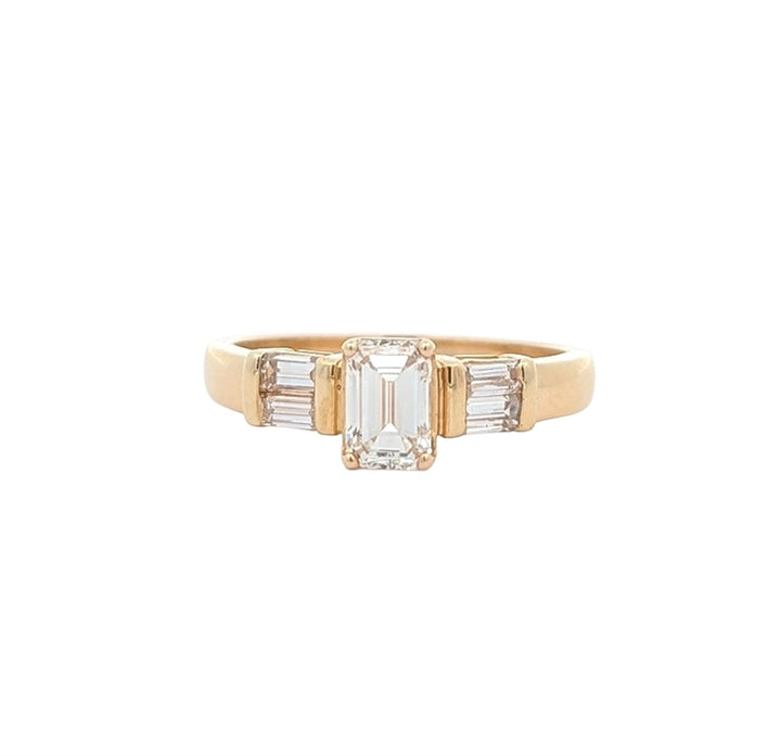 18KT Yellow Gold 0.96ctw Diamond Estate Engagement Ring