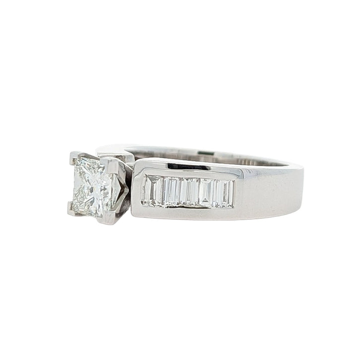 14KT White Gold 1.46ctw Diamond Engagement Ring