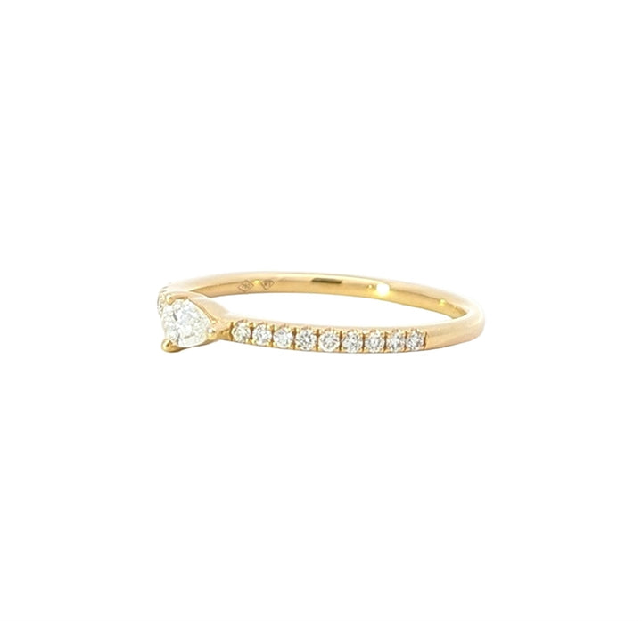 18K Yellow Gold 0.27ctw Diamond Band