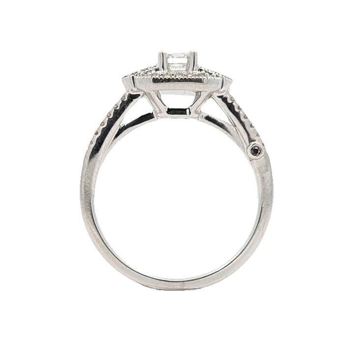 18KT White Gold 0.70ctw Diamond Estate Engagement Ring