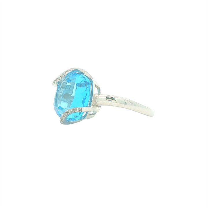 10KT White Gold Blue Topaz and 0.03cttw Diamond Estate Ring