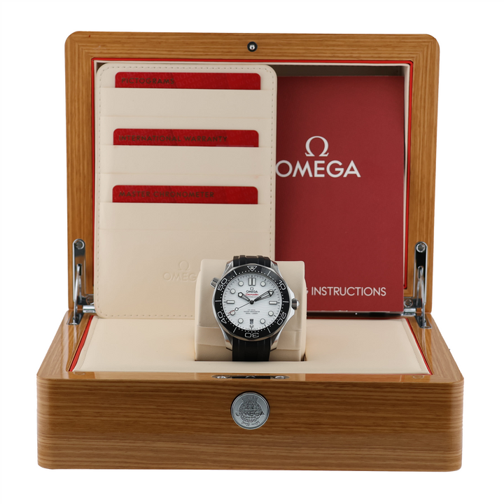 Omega Seamaster Diver 300  210.32.42.20.04.001 42mm 2019