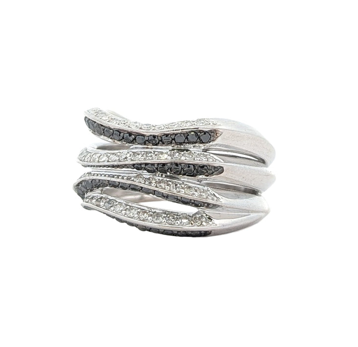 10KT White Gold 1.36ctw Black and White Diamond Estate Ring