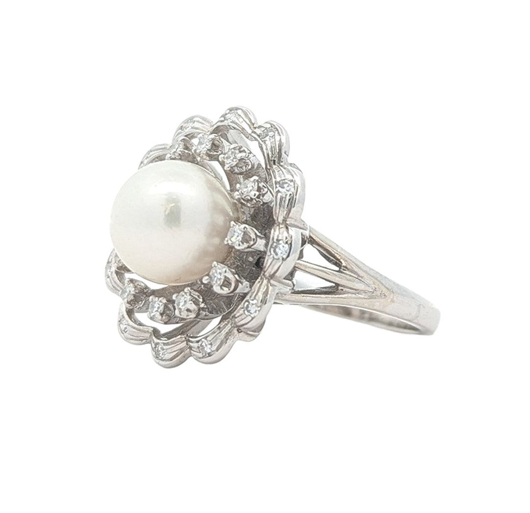 14KT White Gold Akoya Cultured Pearl Diamond Estate Cocktail Ring