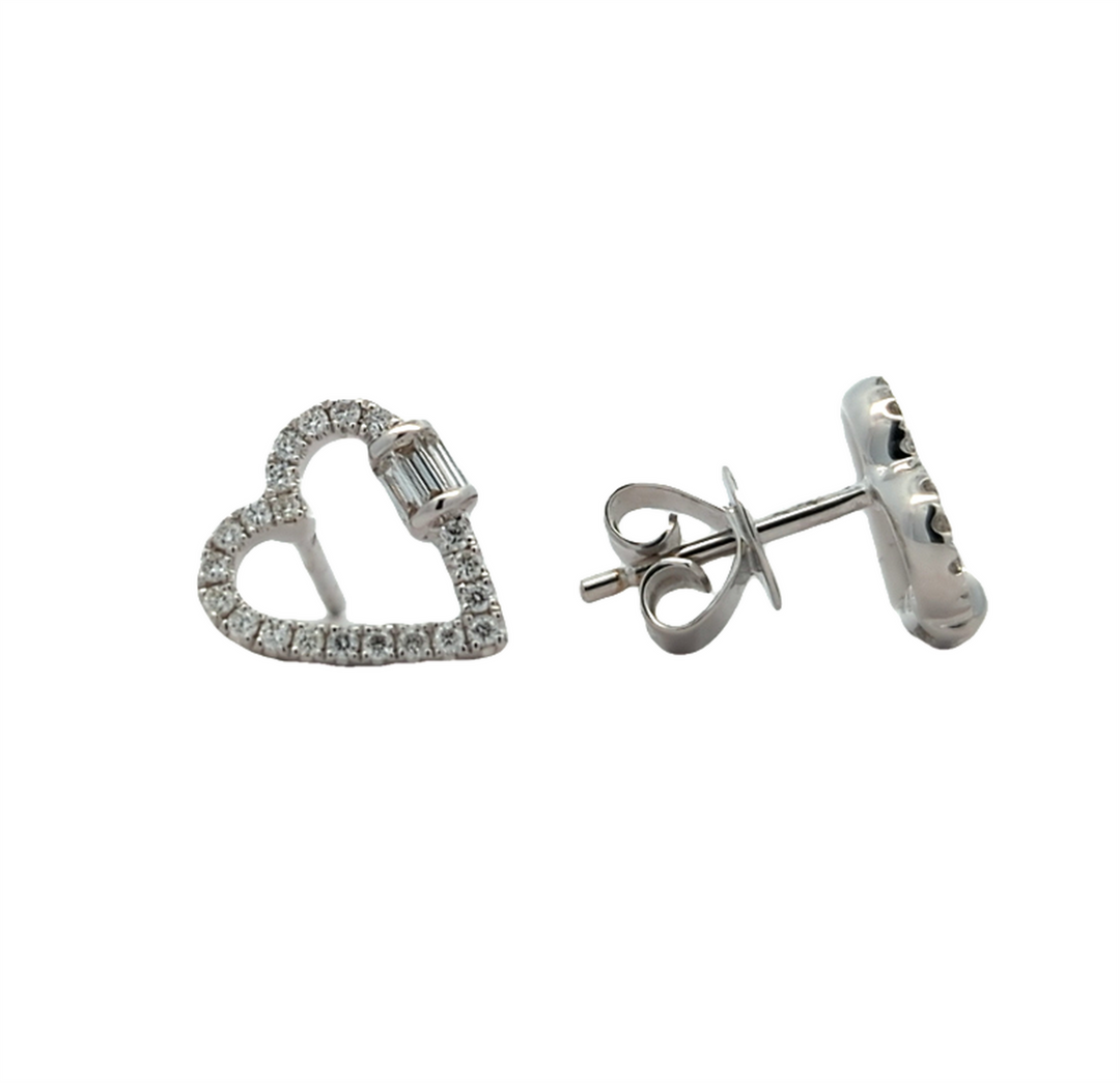18KT White Gold 0.34ctw Diamond Heart Stud Earrings
