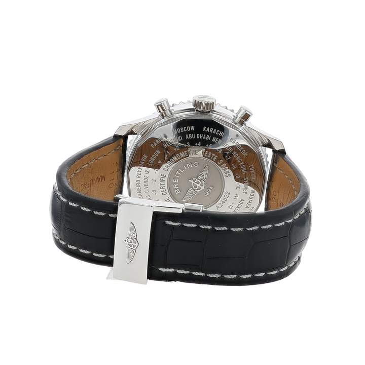 Breitling Navitimer World A2432212 46mm 2016