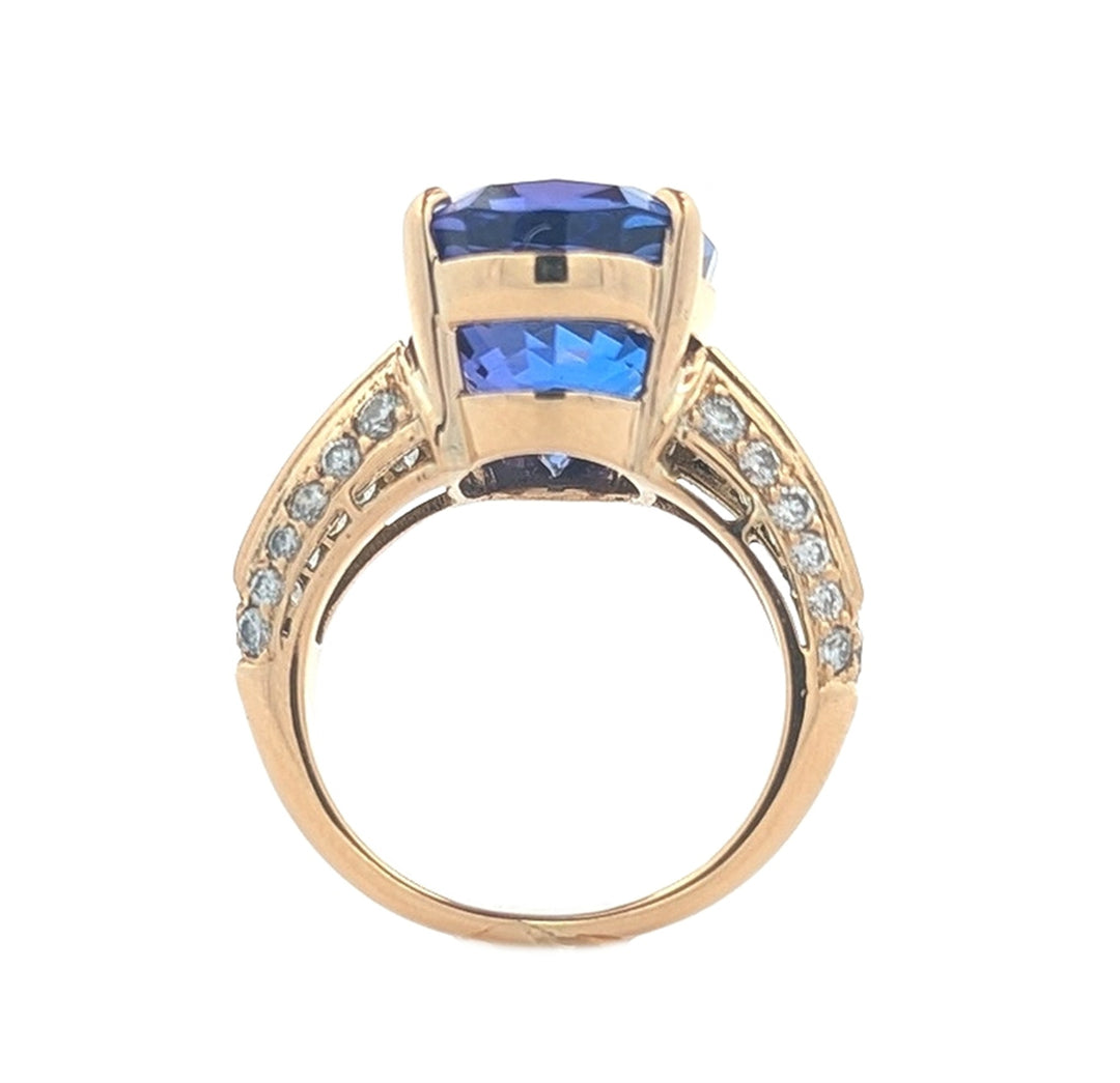18KT Yellow Gold Natural Tanzanite and 1.13ctw Diamond Estate Ring