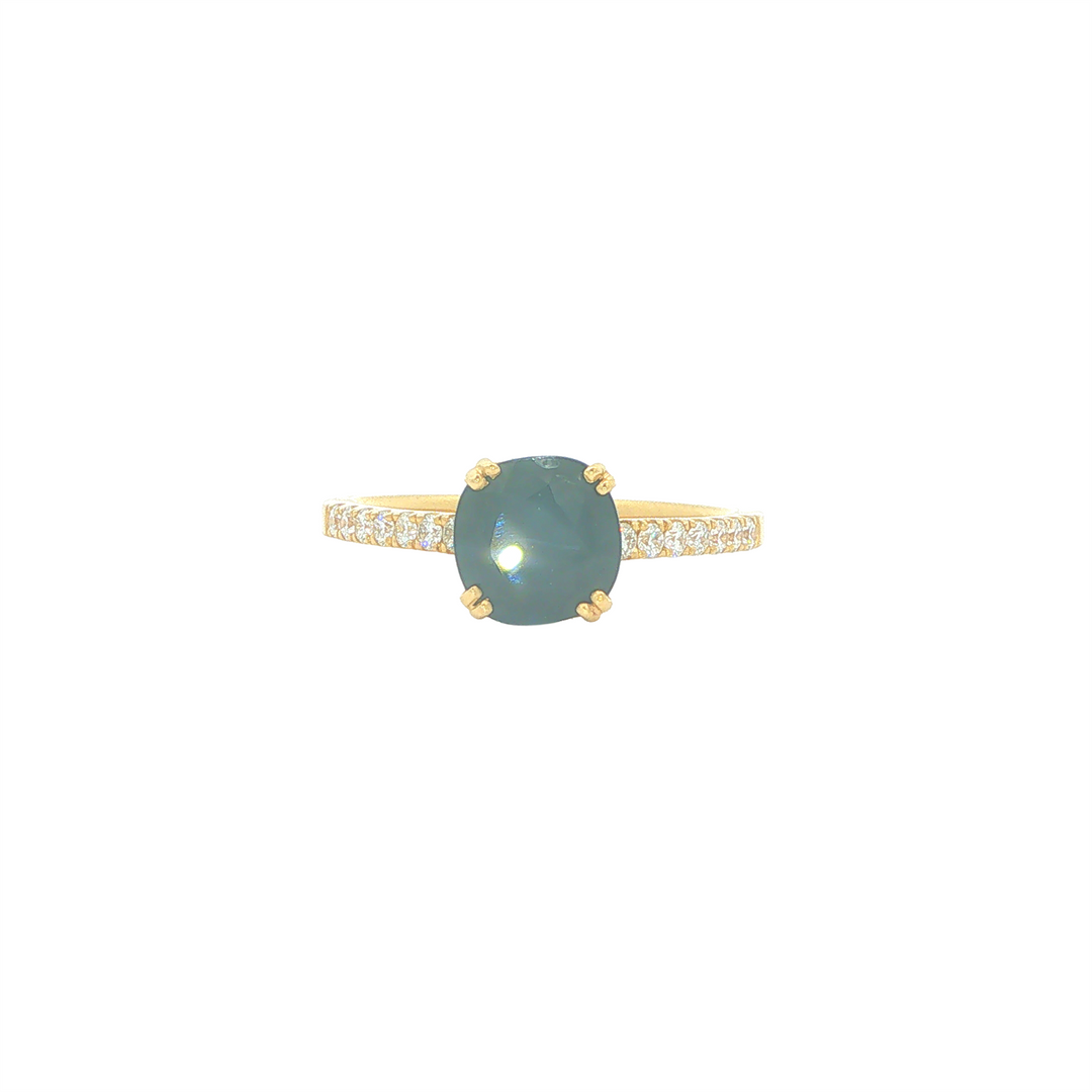 18KT Yellow Gold 1.70ct Sapphire and 0.18cttw Diamond Ring