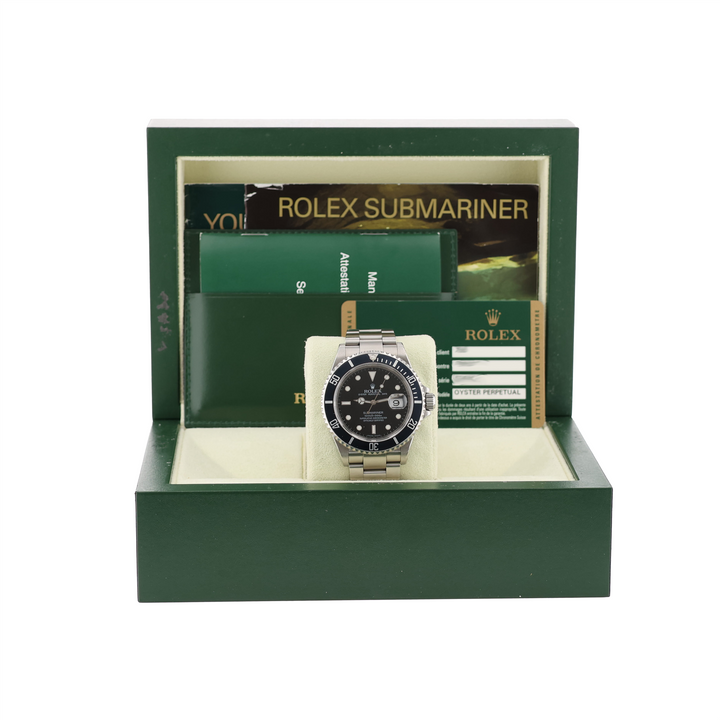 Rolex Submariner 16610 40mm 2009