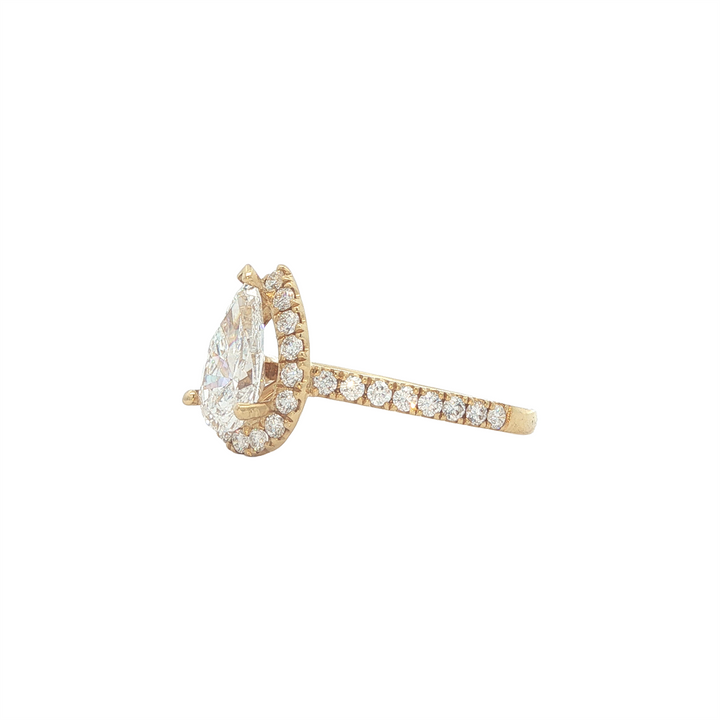 18KT Yellow Gold 1.77ctw Pear Shape Lab Grown Diamond Engagement Ring