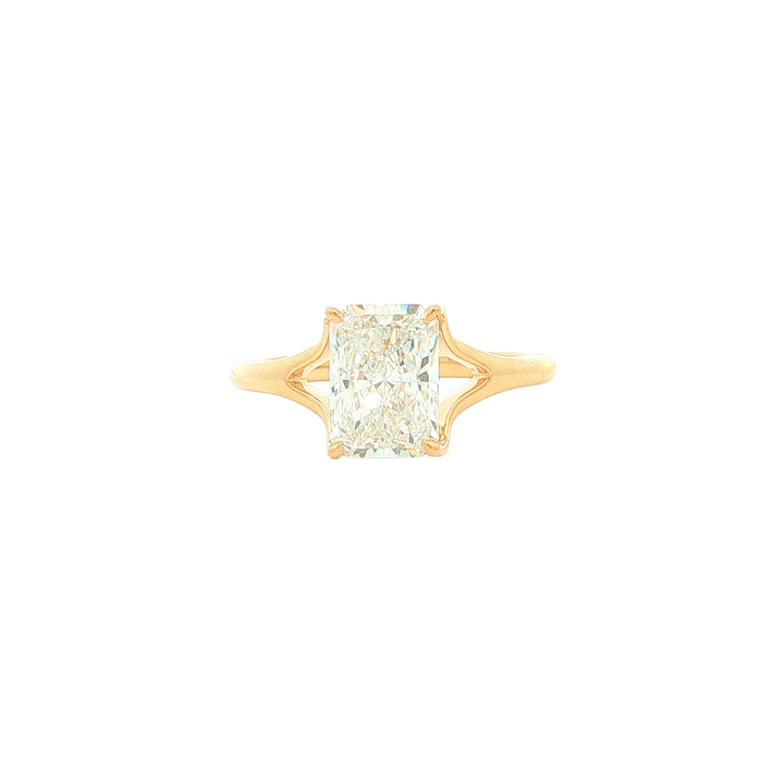 14KT Yellow Gold 2.02ctw Lab Grown Radiant Cut Diamond Engagment Ring