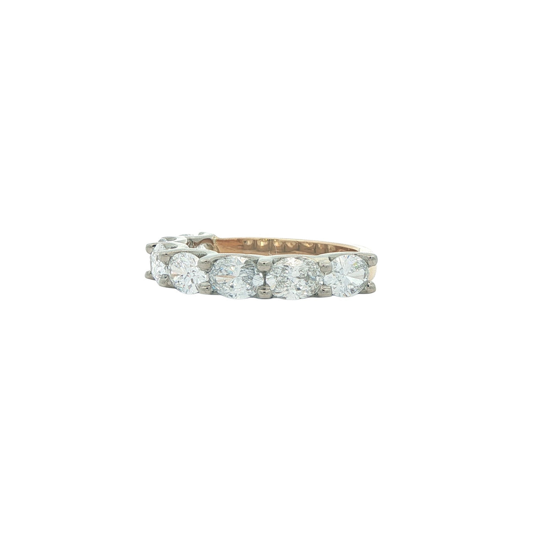 18-19KT Two-Toned 1.92ctw Diamond Band