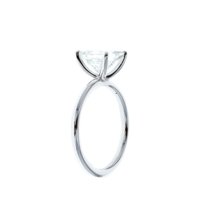 14KT White Gold 2.20ctw Diamond Solitaire Engagement Ring